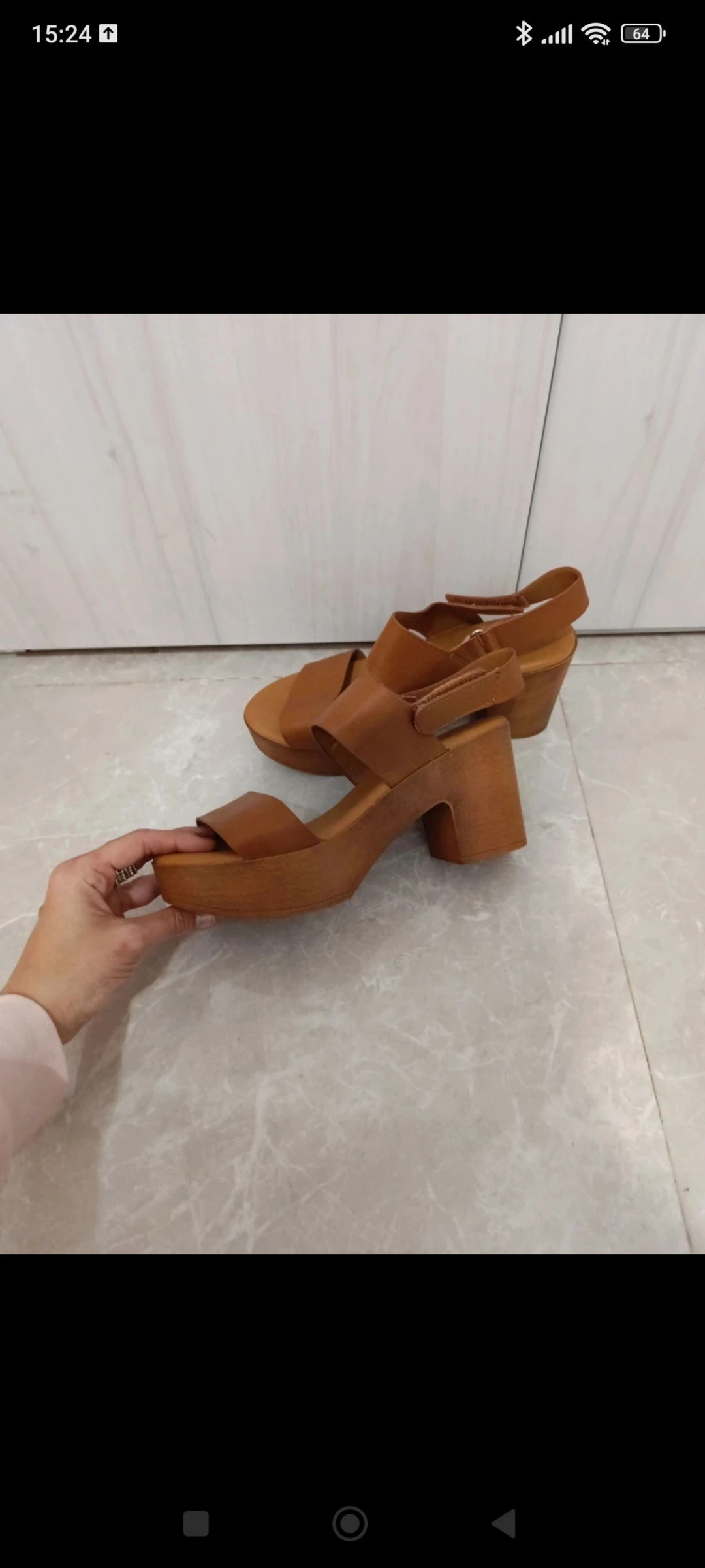 Sandales à talons en bois – photo 2